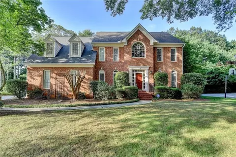 1885 Milfield Cir, Snellville, GA 30078