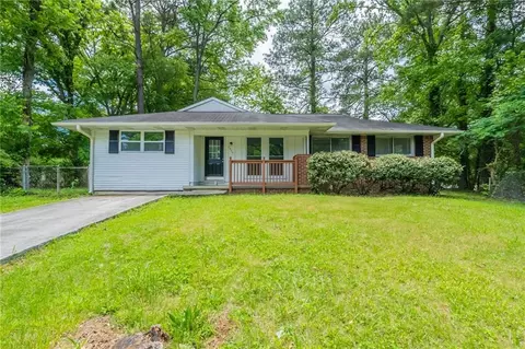 2499 Shiloh Dr, Decatur, GA 30034