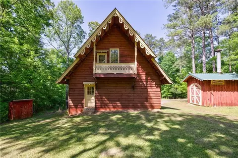 1560 Chubb Dr SW, Cave Spring, GA 30124
