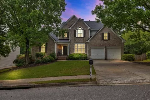 1255 Hidden Creek Pt, Cumming, GA 30040