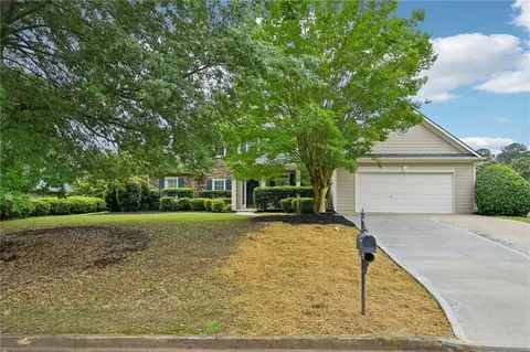6027 Windfall Ct, Powder Springs, GA 30127