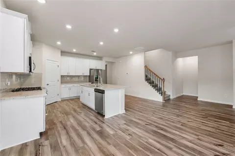 423 Murphy Ave, Canton, GA 30114 photo 5