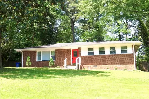 579 Kenridge Cir, Stone Mountain, GA 30083