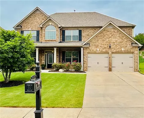 911 Rainsong Ct, Braselton, GA 30517