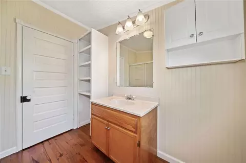 Bath - 164 Cherokee Ave, Ball Ground, GA 30107 photo 3 of 3