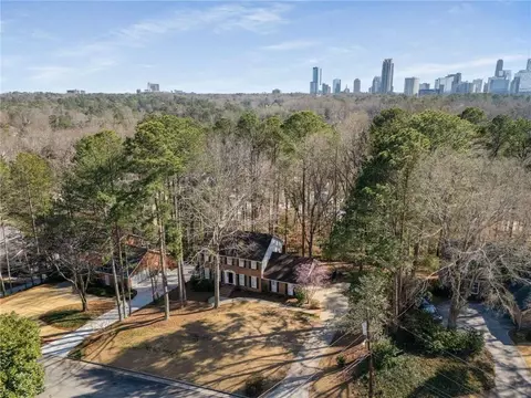 725 Glengary Way NE, Atlanta, GA 30342
