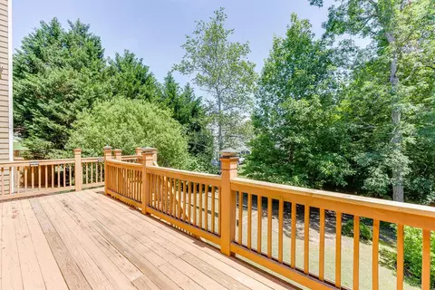 Exterior - 2041 Democracy Dr, Buford, GA 30519 photo 10 of 10