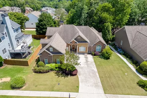 View/Area - 2041 Democracy Dr, Buford, GA 30519 photo 1 of 4
