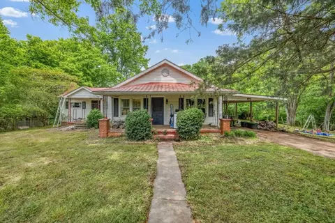 6803 Old Cornelia Hwy, Lula, GA 30554
