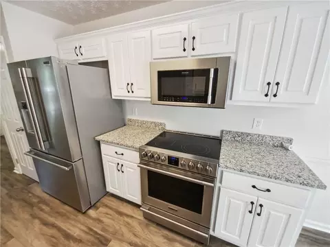 145 Shadowbrook Trce, Covington, GA 30016 photo 10