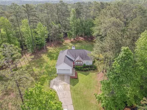 2180 Briarwood Ct, Villa Rica, GA 30180