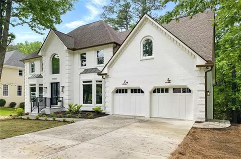 12230 Asbury Park Dr, Roswell, GA 30075