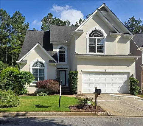 3773 Summer Rose Dr, Atlanta, GA 30341