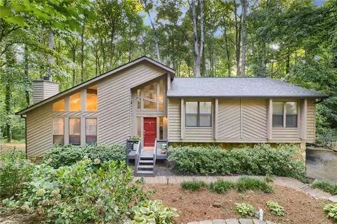 5190 Forest Mist Dr SE, Smyrna, GA 30082