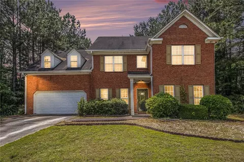 2451 Broad River Pl, Ellenwood, GA 30294