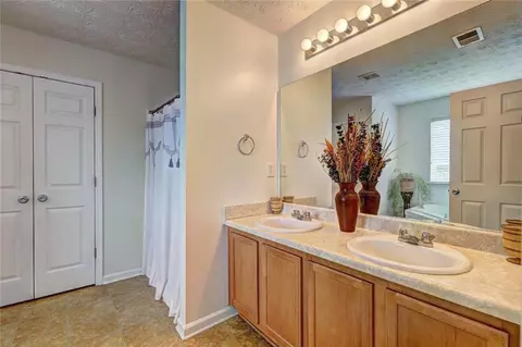 Other - 347 Cobblestone Ct, Hampton, GA 30228 photo 6 of 8