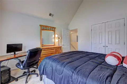Bedroom - 347 Cobblestone Ct, Hampton, GA 30228 photo 8 of 12