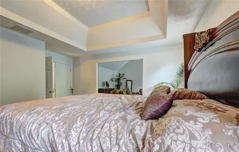 Bedroom - 347 Cobblestone Ct, Hampton, GA 30228 photo 5 of 12