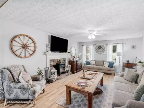 Living - 710 Freeman Dr, Covington, GA 30016 photo 2 of 3