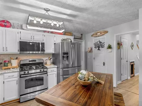 Kitchen - 710 Freeman Dr, Covington, GA 30016 photo 3 of 4