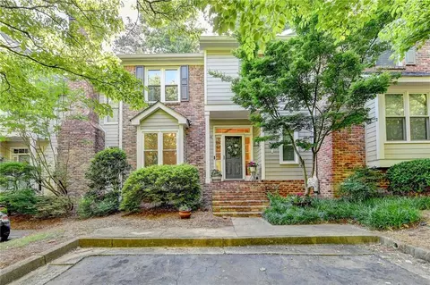 248 Riverview Trl, Roswell, GA 30075