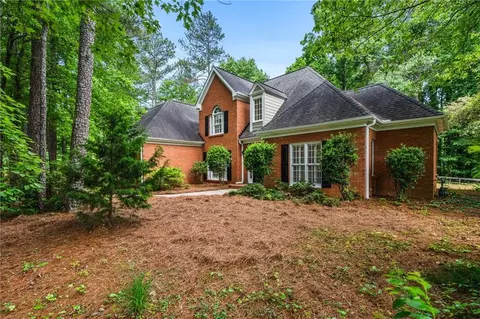 1772 Benningfield Dr SW, Marietta, GA 30064