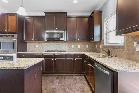3313 Alhambra Cir, Hampton, GA 30228 photo 8