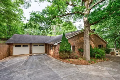 5624 Kegs Cir, Oakwood, GA 30566