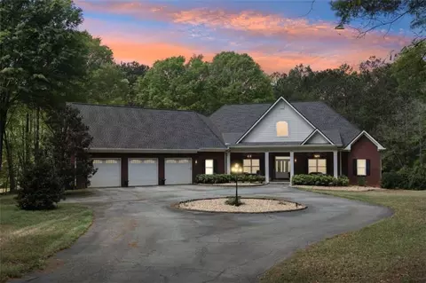 270 Morrow Rd, Newborn, GA 30056
