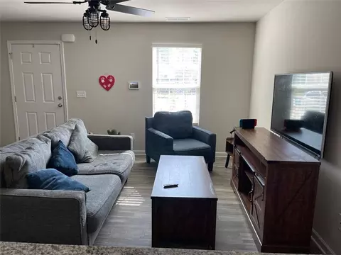 30 Sloane Ct, Covington, GA 30016 photo 2