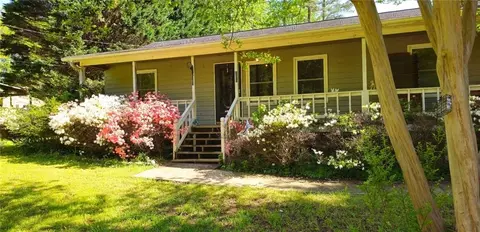 61 Maxie Ln, Dallas, GA 30157