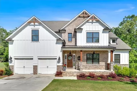 217 Belmont Dr SE, Cartersville, GA 30120