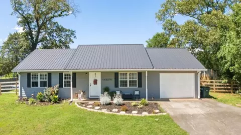 216 Sage Trl SE, Calhoun, GA 30701