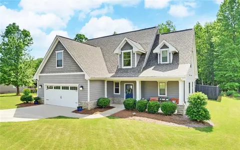 6737 Little Whistle Way, Clermont, GA 30527