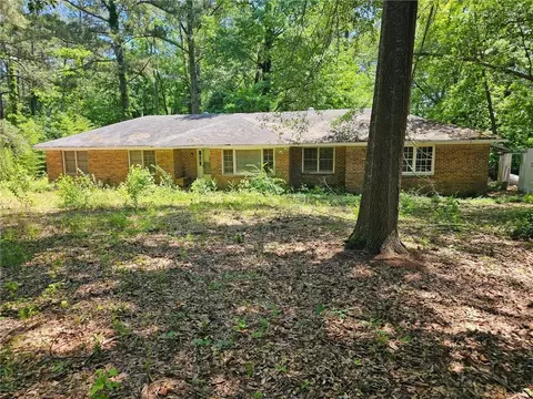 201 Oglesby Bridge Rd SE, Conyers, GA 30094