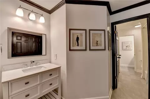 Bath - 7920 Tintern Trce, Duluth, GA 30097 photo 3 of 14