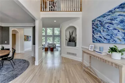 Entry Way - 7920 Tintern Trce, Duluth, GA 30097 photo 4 of 9