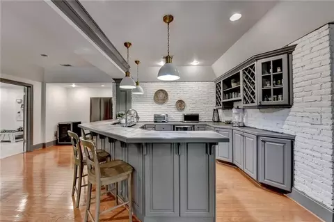 Kitchen - 7920 Tintern Trce, Duluth, GA 30097 photo 18 of 22