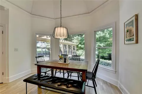 Dining - 7920 Tintern Trce, Duluth, GA 30097 photo 4 of 6