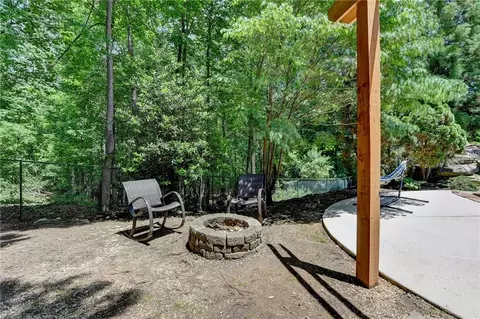 Exterior - 7920 Tintern Trce, Duluth, GA 30097 photo 14 of 20