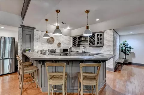 Kitchen - 7920 Tintern Trce, Duluth, GA 30097 photo 17 of 22