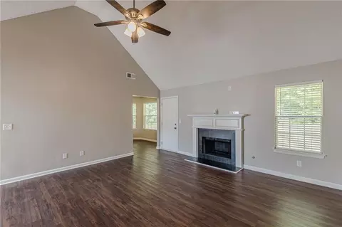 Living - 160 Goldleaf Dr, Hampton, GA 30228 photo 5 of 6
