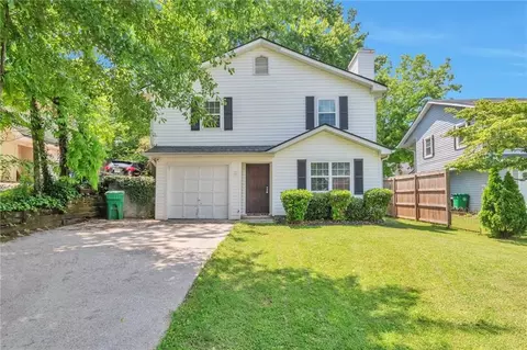 912 Third St, Stone Mountain, GA 30083