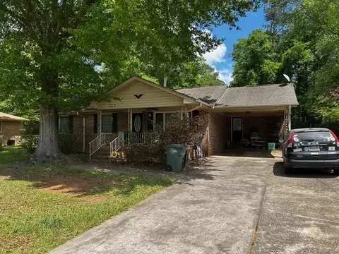 312 Leola Dr, Griffin, GA 30224