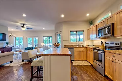 Kitchen - 4610 Murray Cove Rd, Tiger, GA 30576 photo 1 of 5