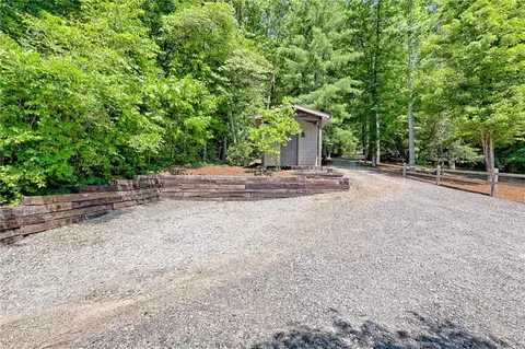 Exterior - 4610 Murray Cove Rd, Tiger, GA 30576 photo 21 of 23