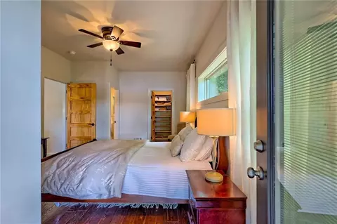 Bedroom - 4610 Murray Cove Rd, Tiger, GA 30576 photo 2 of 6