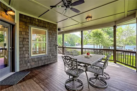 Exterior - 4610 Murray Cove Rd, Tiger, GA 30576 photo 5 of 23