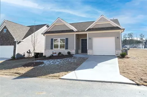 27 Rosebud Ln, Dallas, GA 30132