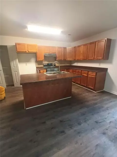 1053 Polk St, Lagrange, GA 30240 photo 4